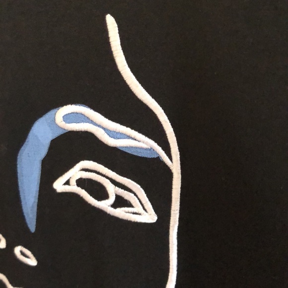 black zip t-shirt - Picture 3 of 3